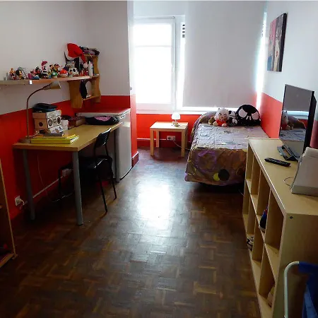 Residencia Universitaria San Marius- Diagonal Apartment